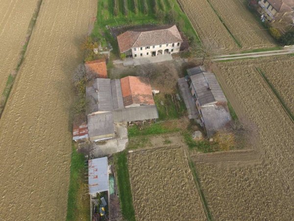 azienda agricola in vendita a Mogliano Veneto in zona Zerman