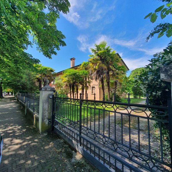 casa indipendente in vendita a Mogliano Veneto in zona Mazzocco