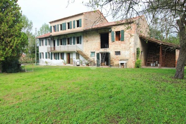 quadrivano in vendita a Monastier di Treviso