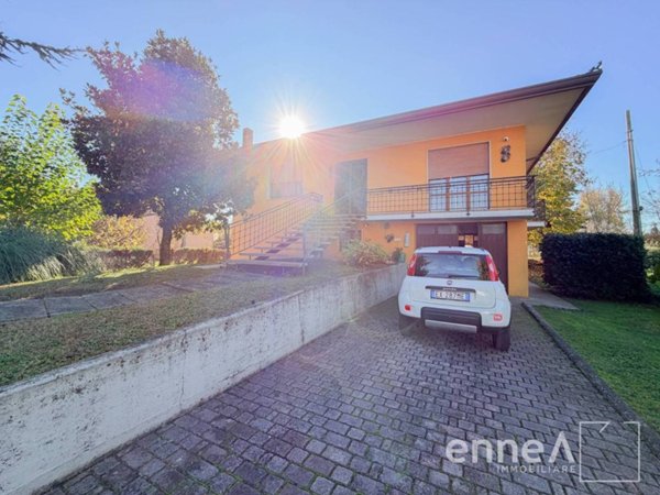 casa indipendente in vendita a Monastier di Treviso in zona Pralongo