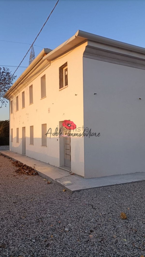 casa indipendente in vendita a Monastier di Treviso