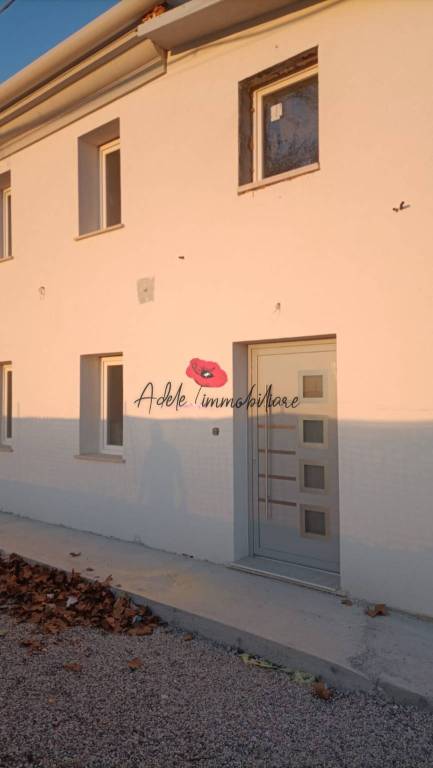 casa indipendente in vendita a Monastier di Treviso in zona Fornaci