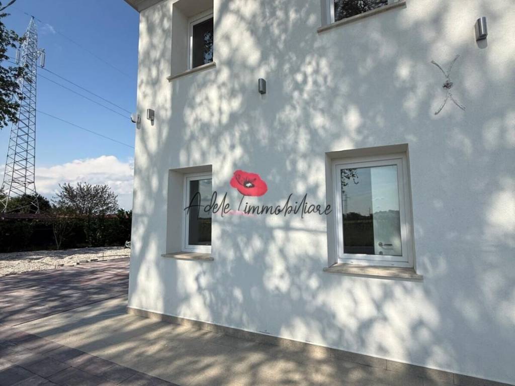 casa indipendente in vendita a Monastier di Treviso in zona Fornaci