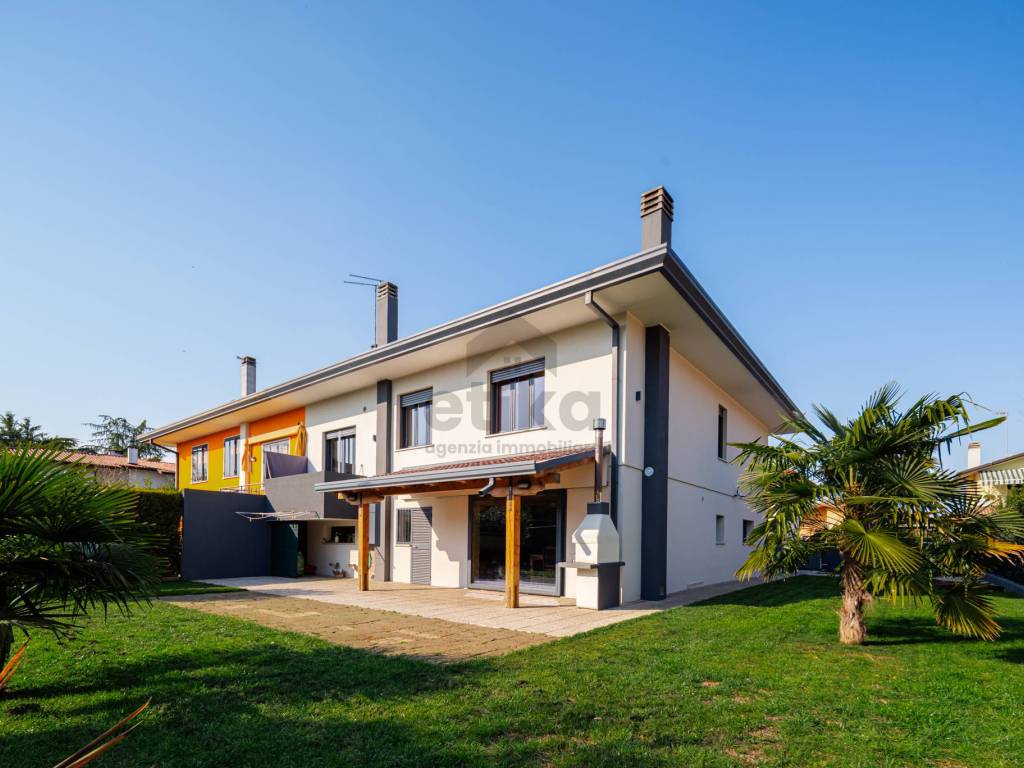 casa indipendente in vendita a Monastier di Treviso