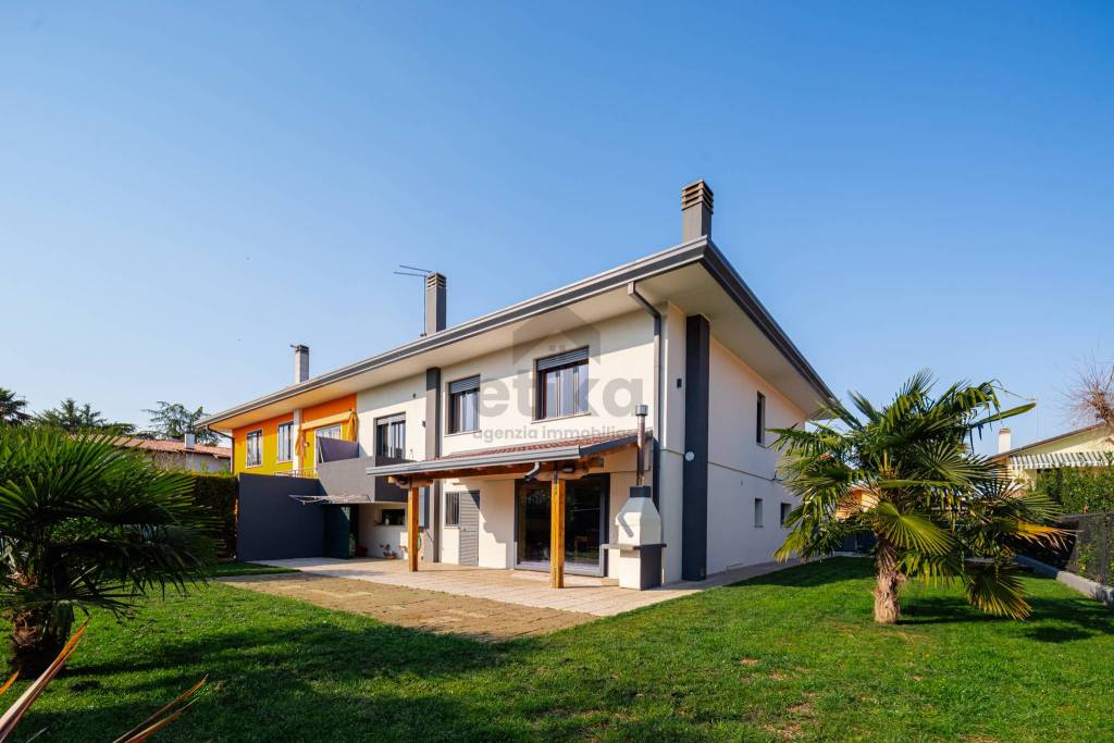 casa indipendente in vendita a Monastier di Treviso
