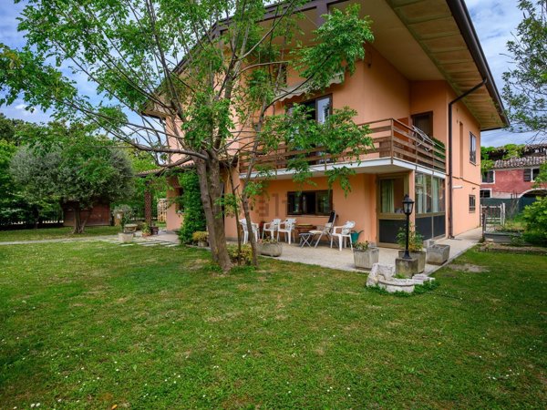casa indipendente in vendita a Monastier di Treviso