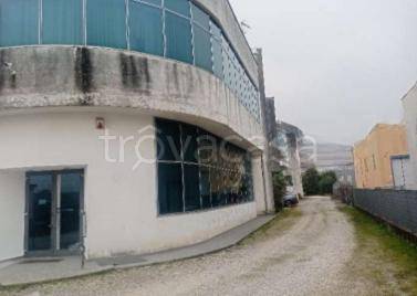 locale commerciale in vendita a Monastier di Treviso