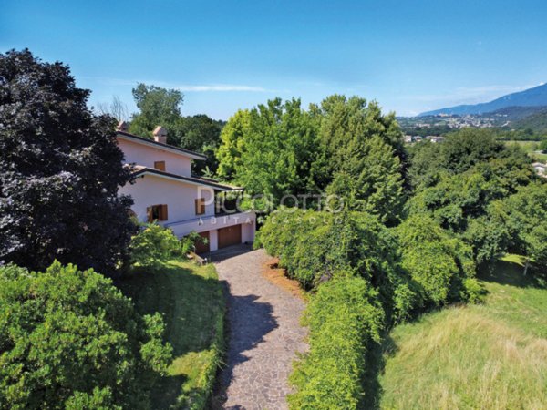 casa indipendente in vendita a Monfumo
