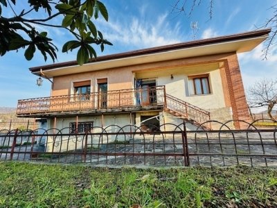 casa indipendente in vendita a Monfumo