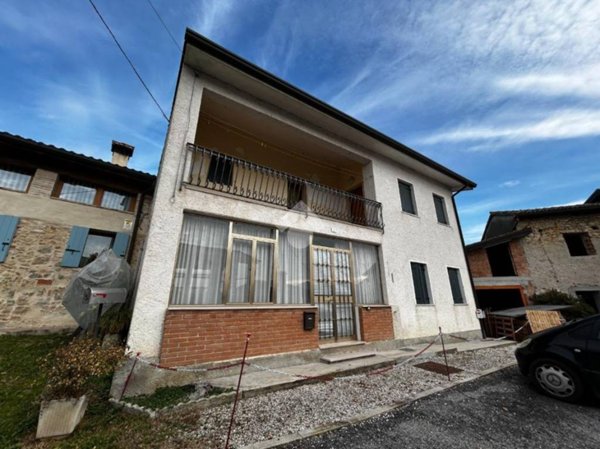 casa indipendente in vendita a Monfumo