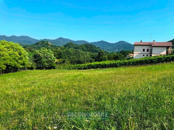 terreno edificabile in vendita a Monfumo