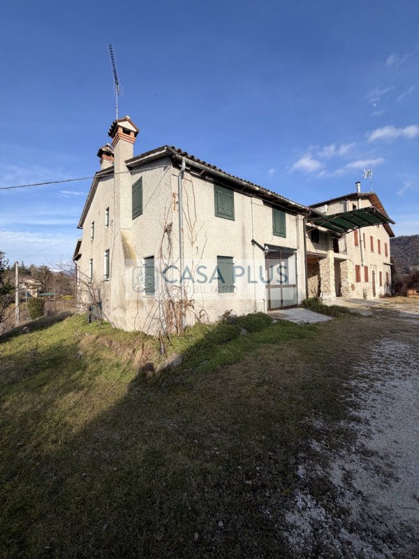 casa indipendente in vendita a Monfumo