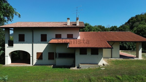 casa indipendente in vendita a Monfumo