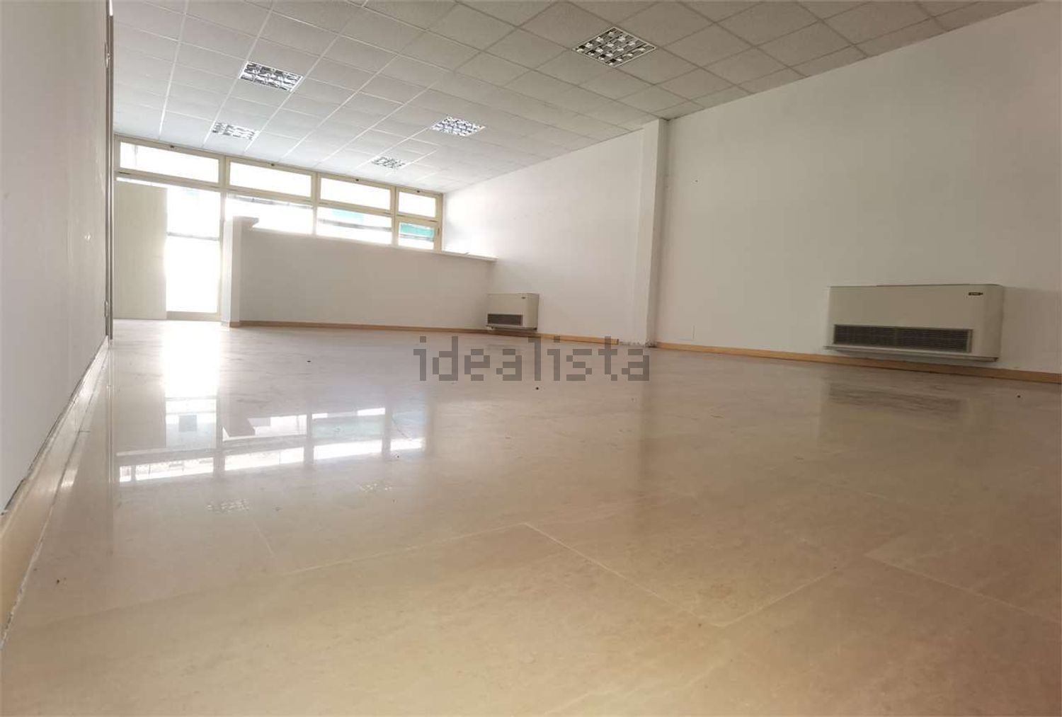 locale di sgombero in vendita a Montebelluna in zona Biadene