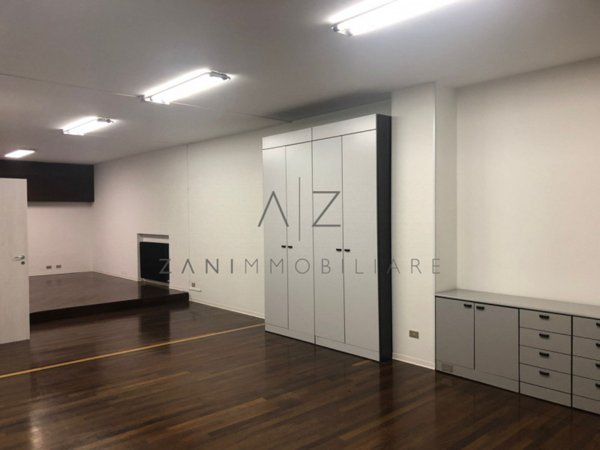 ufficio in vendita a Montebelluna