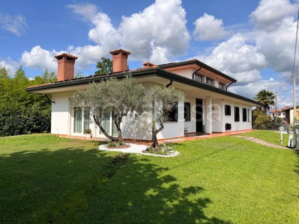 casa indipendente in vendita a Montebelluna in zona San Gaetano
