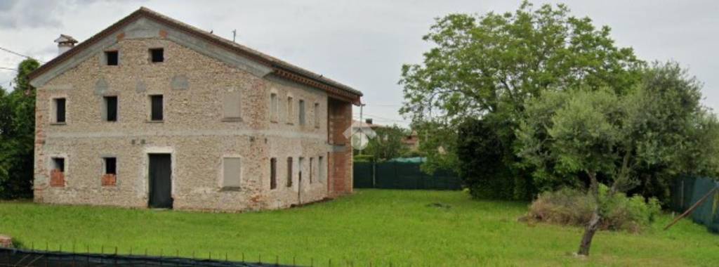 appartamento in vendita a Montebelluna in zona Sant'Andrea