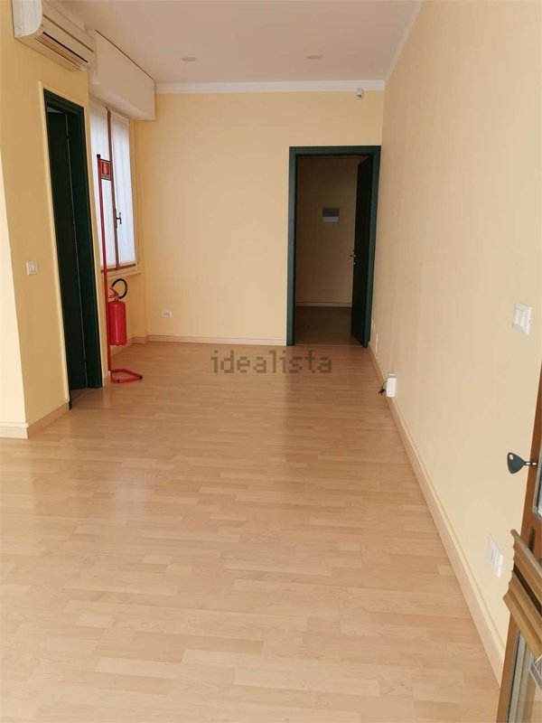 locale di sgombero in vendita a Montebelluna