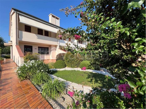 casa indipendente in vendita a Montebelluna