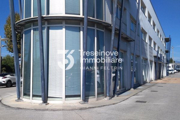 ufficio in vendita a Montebelluna