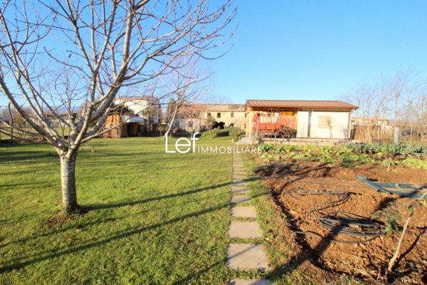 casa indipendente in vendita a Montebelluna in zona Contea