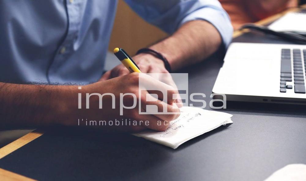ufficio in vendita a Montebelluna in zona Biadene