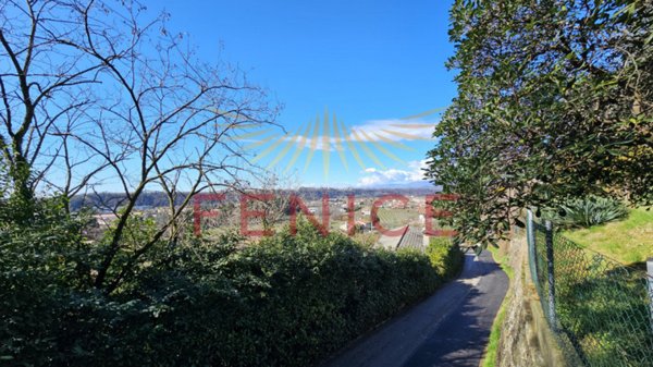 casa indipendente in vendita a Montebelluna in zona Biadene