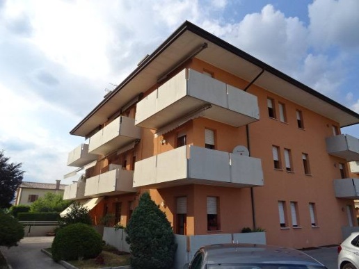 appartamento in vendita a Montebelluna in zona Biadene