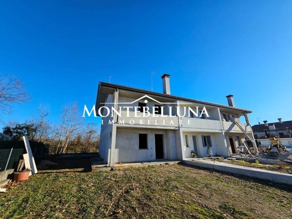 casa indipendente in vendita a Montebelluna