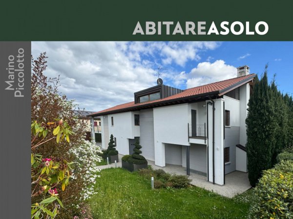 casa indipendente in vendita a Montebelluna in zona Rive