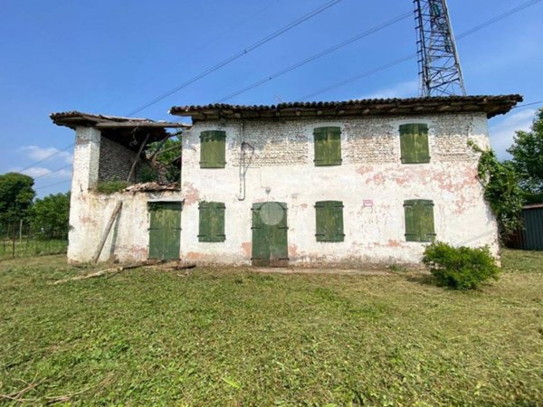 casa indipendente in vendita a Montebelluna in zona San Gaetano