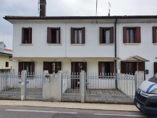 casa indipendente in vendita a Montebelluna