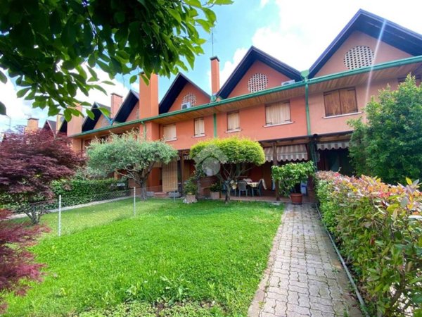 casa indipendente in vendita a Montebelluna