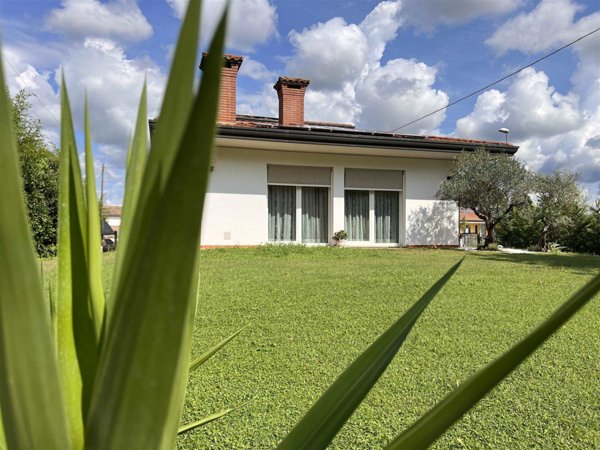 casa indipendente in vendita a Montebelluna in zona San Gaetano