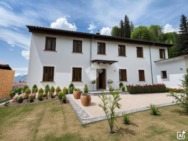 casa indipendente in vendita a Montebelluna in zona Contea