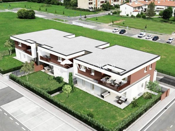 appartamento in vendita a Montebelluna in zona Contea