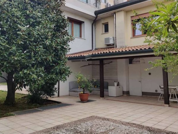 casa indipendente in vendita a Montebelluna