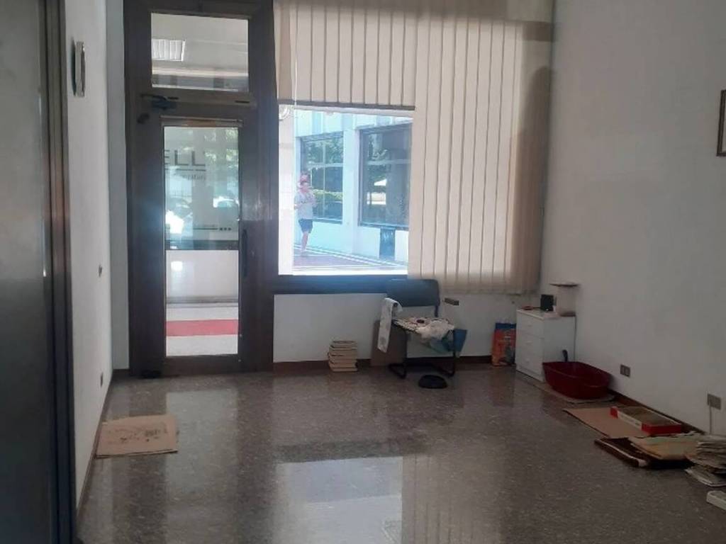 ufficio in vendita a Montebelluna