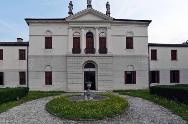 casa indipendente in vendita a Montebelluna
