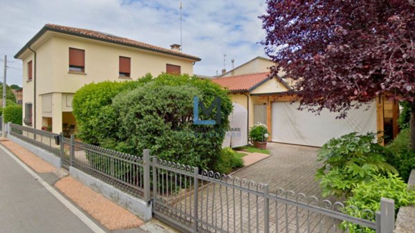 casa indipendente in vendita a Montebelluna