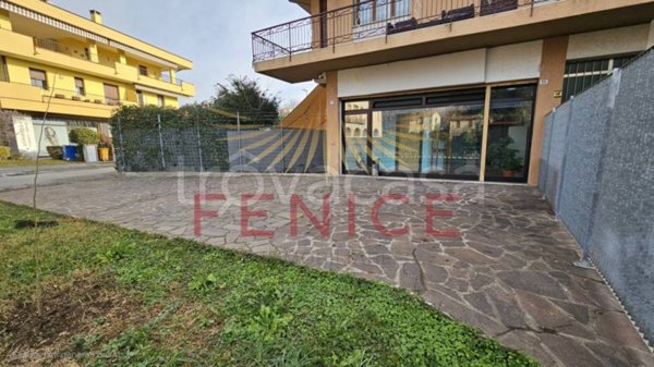 negozio in vendita a Montebelluna