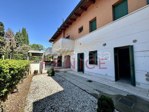appartamento in vendita a Montebelluna in zona La Pieve