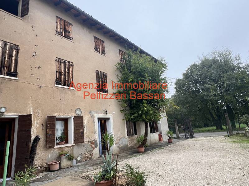attico in vendita a Montebelluna in zona Sant'Andrea
