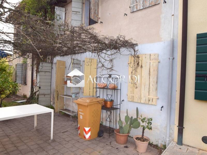 casale in vendita a Montebelluna