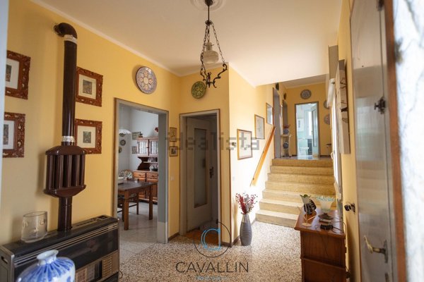 casa indipendente in vendita a Montebelluna