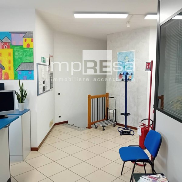 ufficio in vendita a Montebelluna in zona Biadene