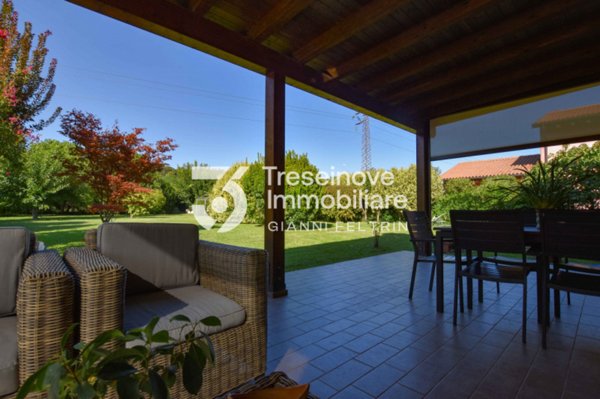 casa indipendente in vendita a Montebelluna in zona Caonada