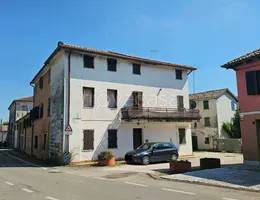 appartamento in vendita a Montebelluna in zona Biadene