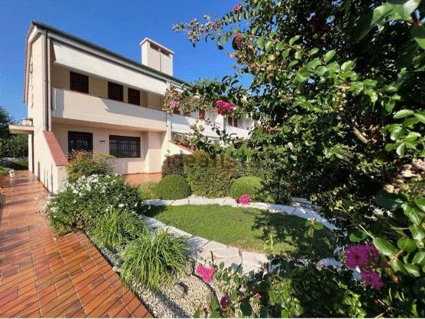 casa indipendente in vendita a Montebelluna