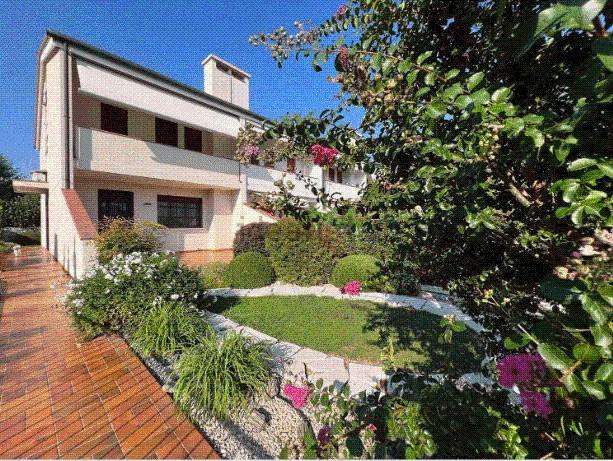 casa indipendente in vendita a Montebelluna
